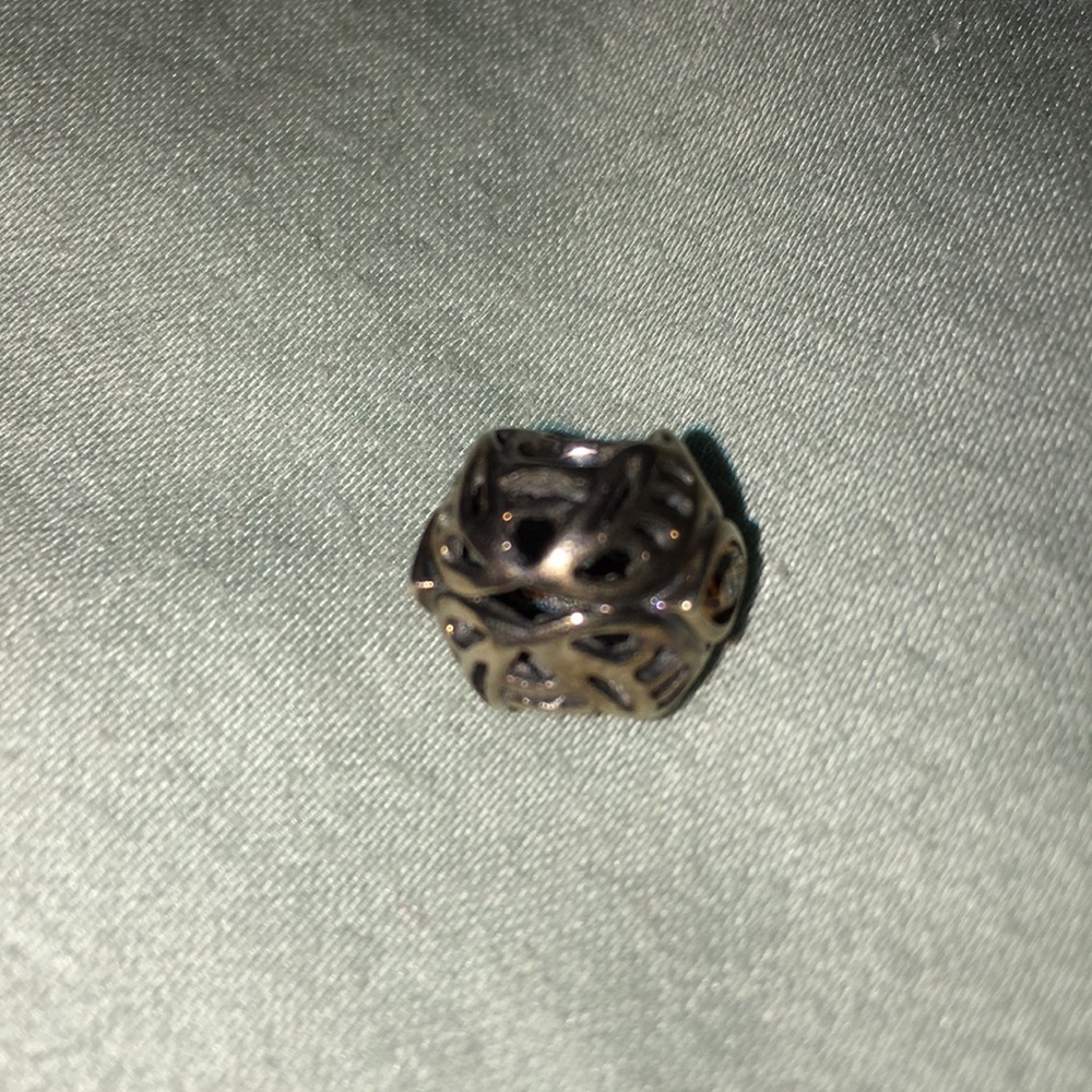 Chamilia birthstone bead
